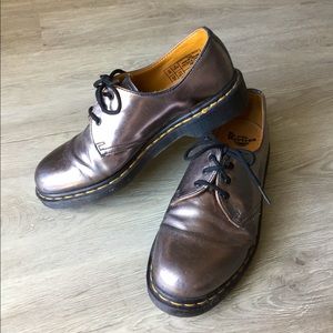 Chrome Oxford Dr. Martens